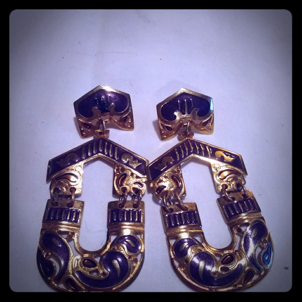 Black and gold earrings